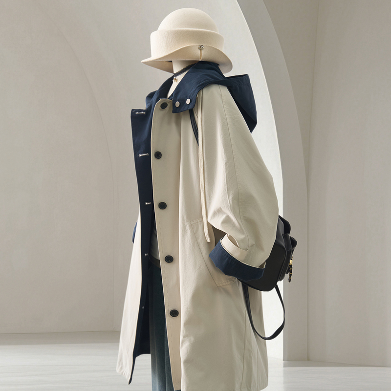4U4U Off-White Reversible Hooded Trench Coat for Women, Autumn Korean Style, Very Stylish with Contrasting Color Splicing Design