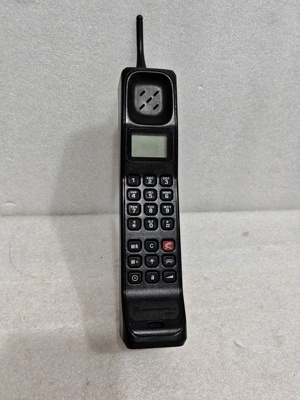 Новый внешний вид, раннее производство, Motorola8900x, старший брат, старый телефон, ностальгическая коллекция старомодного коммуникационного оборудования