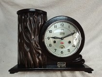 Maintained early production Dalian brand double calendar desk clock mechanical winding alarm wall clock nostalgic old-fashioned second-hand items