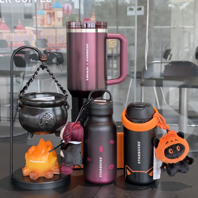Starbucks Cup 2026 Halloween Wonderful Night Crucible Mug Stainless Steel Insulated Travel Straw Cup