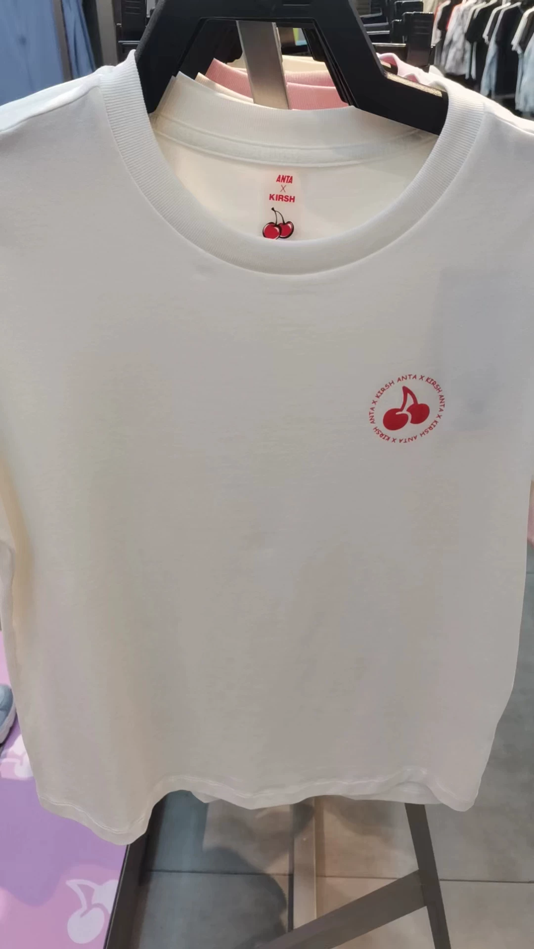 Анта подлинная × Кирш совместная фирменная футболка Cherry Tee T‑shirt 2024 лето новая круглый вырез короткие рукава 162428146