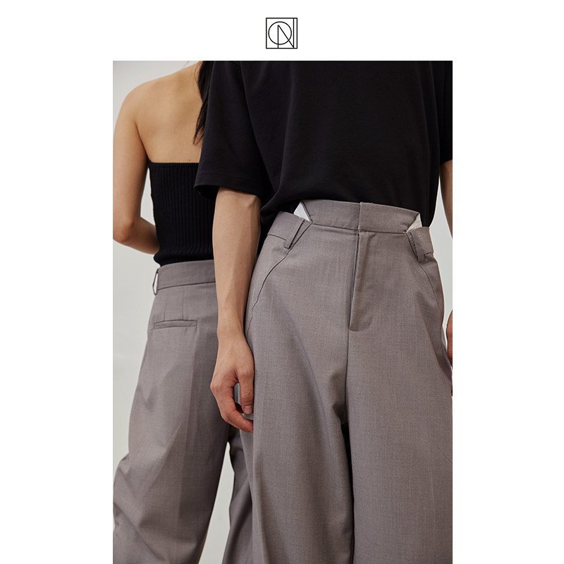 COLN this waist folding design loose trousers look good is true, but it is also true to wear leg length