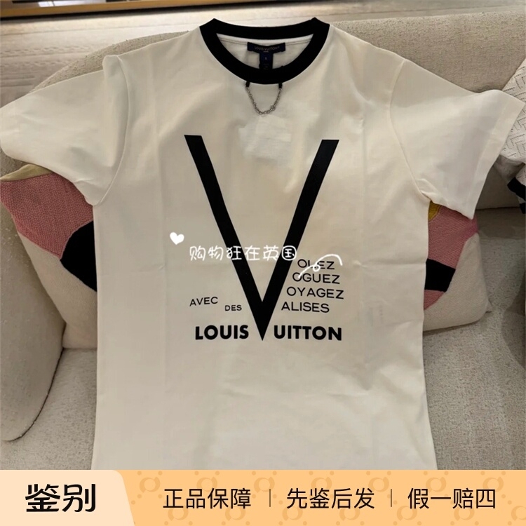 Louis Vuitton Lv 26 Autumn and Winter New Women's Chain Short-Sleeved T-Shirt Top 1Akxl9