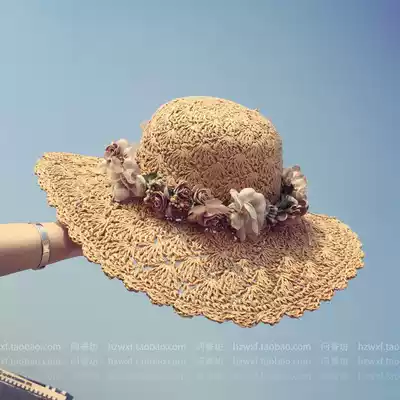 Straw weeds along the sun sun sun hat children summer beach flower bow wave wave side straw hat sea Sun tide