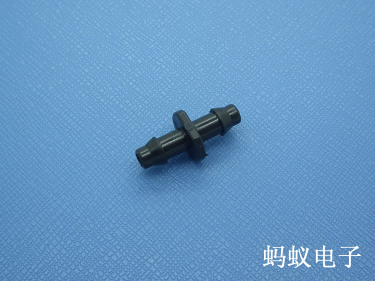Plastic two-way pagoda connector isometric distributor shunt straight-through hose connector 6mm