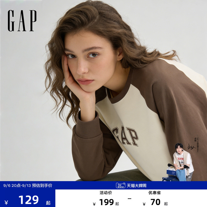 [Cheng Yi Endorsement] Gap Men's and Women's Clothing 2026 Autumn Printed Contrast Color Raglan Loose Long Sleeve T-Shirt 725630