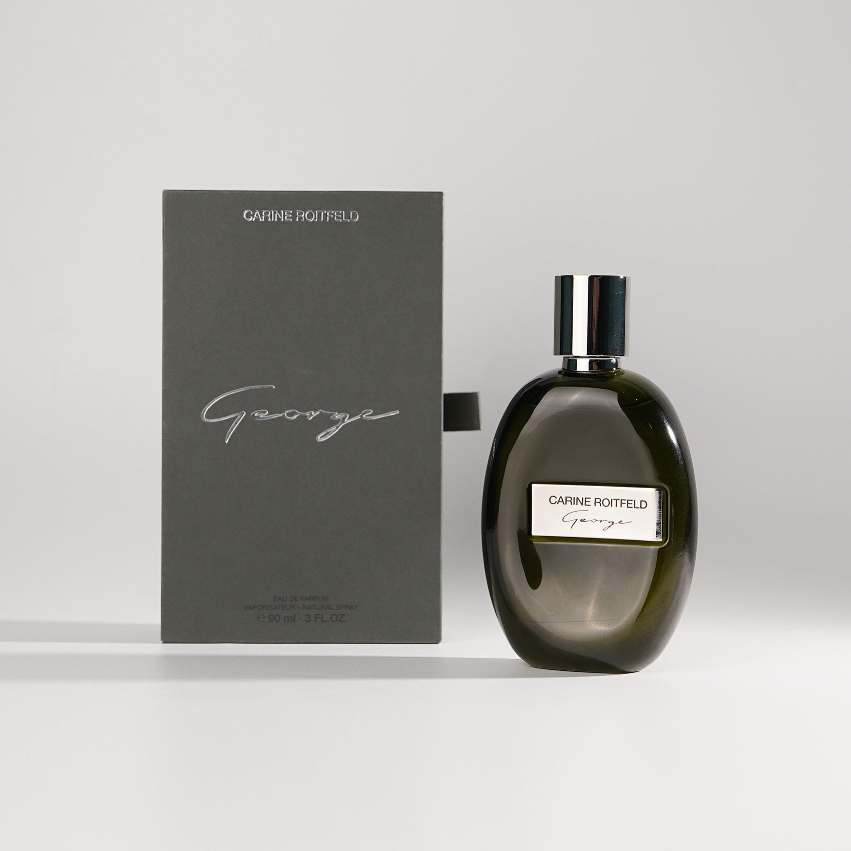 油皮亲妈香水？Carine Roitfeld「家卫/乔治」90ml的真香现场！_香水_ 