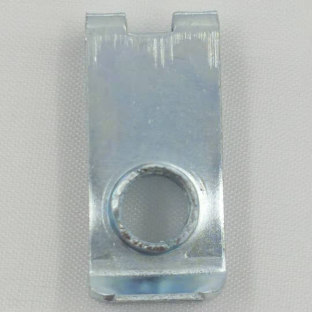 Applicable to all kinds of car license plate buckle license plate screw base iron sheet