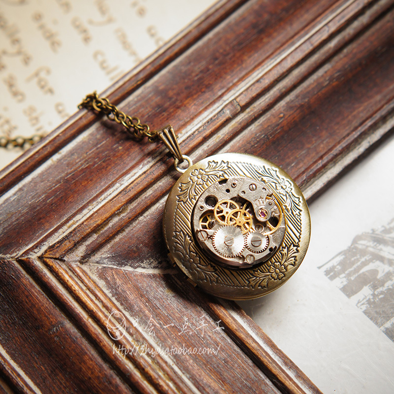 Handmade Vintage Steampunk Photo Box, Antique Bronze Photo Box Necklace Pendant, I Will Be Fine