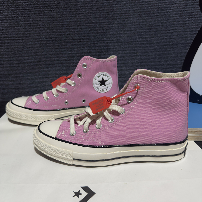 Authentic Converse Without Shoe Box, Special Price 1970S Peach Pink High-Top Canvas Shoes A03795C Authentic Converse Without Shoe Box, Special Price 1970S Peach Pink High-Top Canvas Shoes A03795C