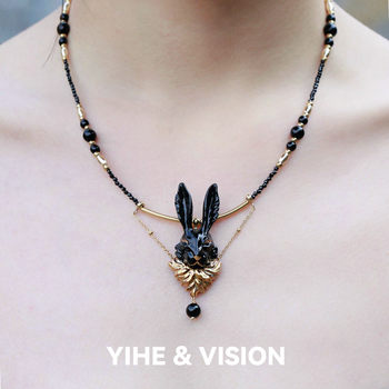 Yihe Original Design[Golden-Tailed Rabbit]Niche Black Onyx Beaded Dark-Tone Gentlemanly Ceramic Necklace