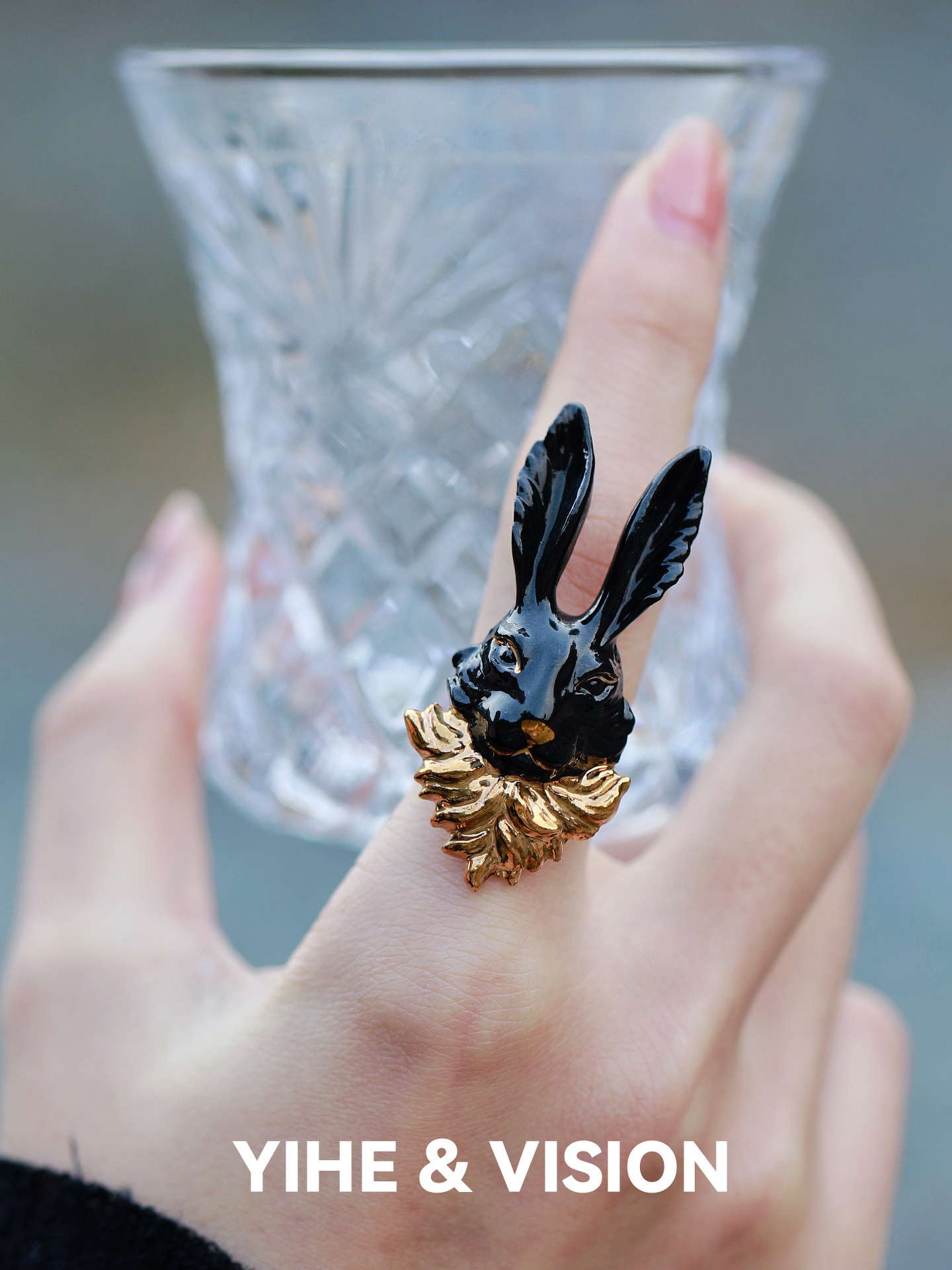 YIHE Yihe original design Golden Rabbit Black Rabbit niche dark tone gentlemanly ceramic open ring