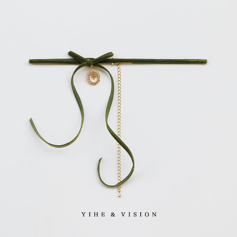 YIHE original design Elegant retro fresh playful forest green little fairy bow velvet choker