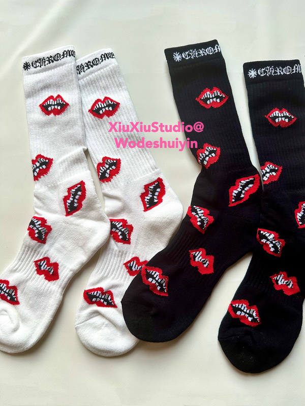 【Xiuxiustudio】Towel-Soled High Tube Pure Cotton Letter Socks for Autumn and Winter, Trendy Striped Embroidered Skateboard Socks for Men and Women