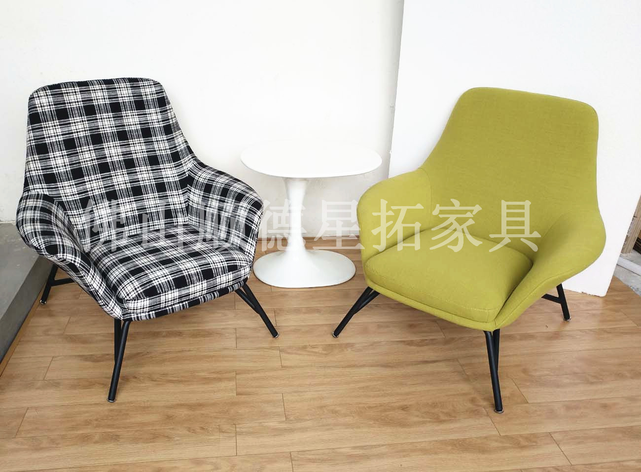 Đơn giản phòng khách hiện đại ghế sofa da Bắc Âu duy nhất thiết kế nội thất thời trang sáng tạo ban công phòng chờ ghế