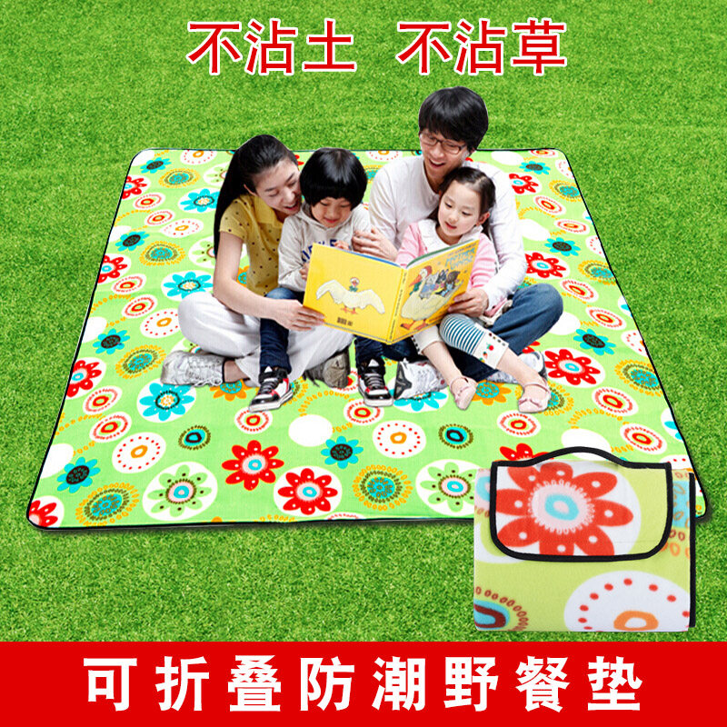 Outdoor picnic mat outing portable children's crawling carpet beach waterproof and moisture-proof picnic flocking floor mat thickening