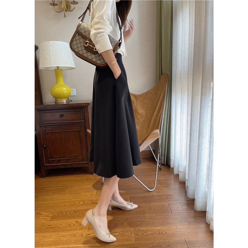 Upgraded version out of Japanese pocket elastic waist in long version retro style high waist Black half body skirt Skirt Skirt