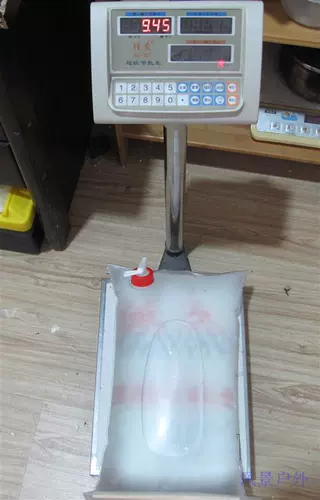 Деревянный стержень вода мешок 10 л 10 литров деревянной палочки бутылка бутылка для бутылки бутылка бутылка бутылка для бутылки для кемпинга ковша водяной мешок на открытом воздухе на открытом воздухе.