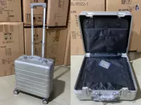 Серебряный, металлический, модный, алюминиево-магниевый сплав