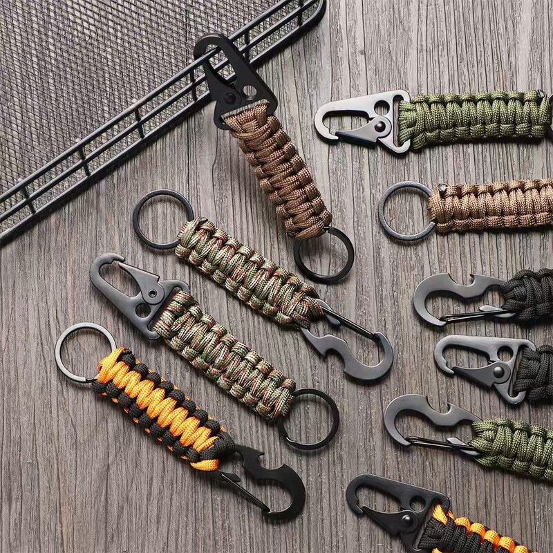 Outdoor Hiking Paracord Beetle Paracord Hand-Woven Keychain Emergency Carabiner Eagle Beak Keychain