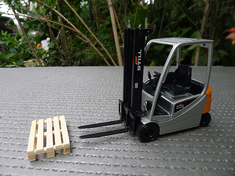 1/25 STILL RX20-20 German Alloy Forklift Engineering Truck
