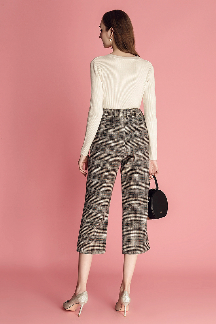 MIUCO Womens 2018 Thu mới Áo len cổ chữ V Stretch Slim Hàng dệt kim Thời trang Đáy áo len cổ cao