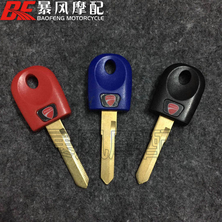 Ducati 748 749 696 996 999 848 1098 1198 can be loaded with chip key embryo