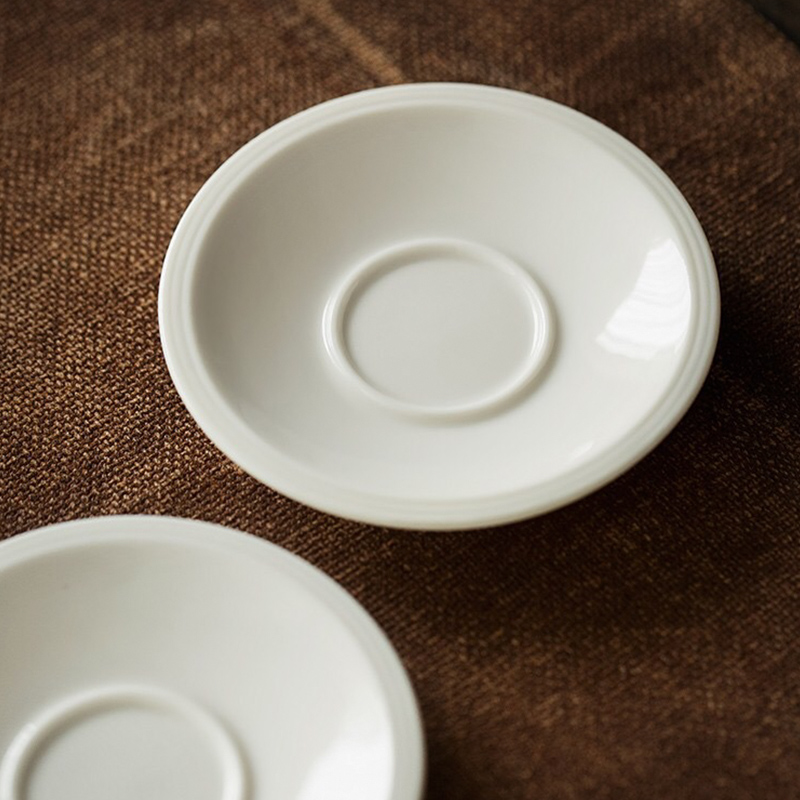 Dehua white porcelain cup hold cup mat jade porcelain tea mat doesn saucer matchs tea saucer kung fu tea tea zero accessories