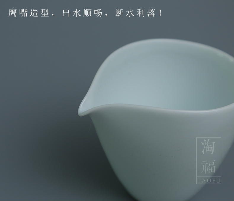 Tao fu jingdezhen blue white porcelain powder tureen group celadon ceramics kung fu tea set household gifts gift box