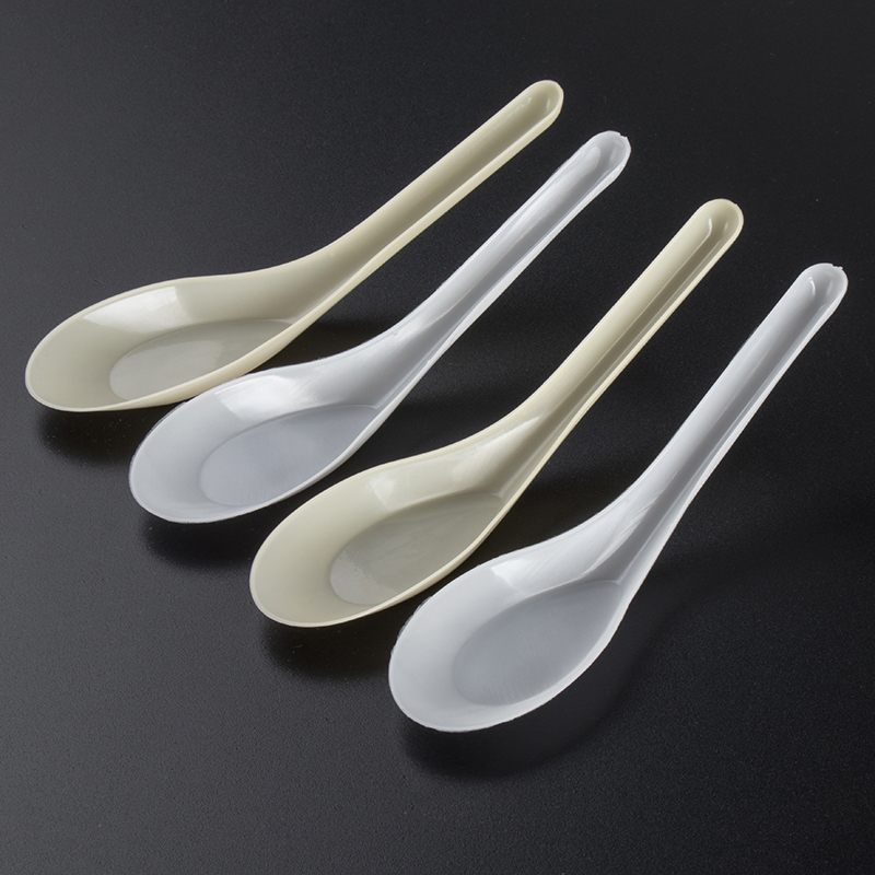 Disposable spoons Plastic spoons thickened soup spoons Rice spoons Dessert spoons White spoons Spoons 700