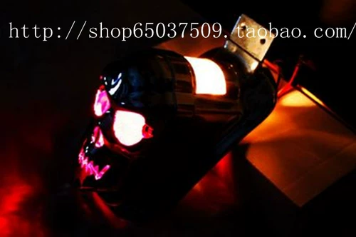 Мотоциклевые аксессуары модифицируют Harley Cruise Prince Car Modified Metal Skull Задние задние фонари.