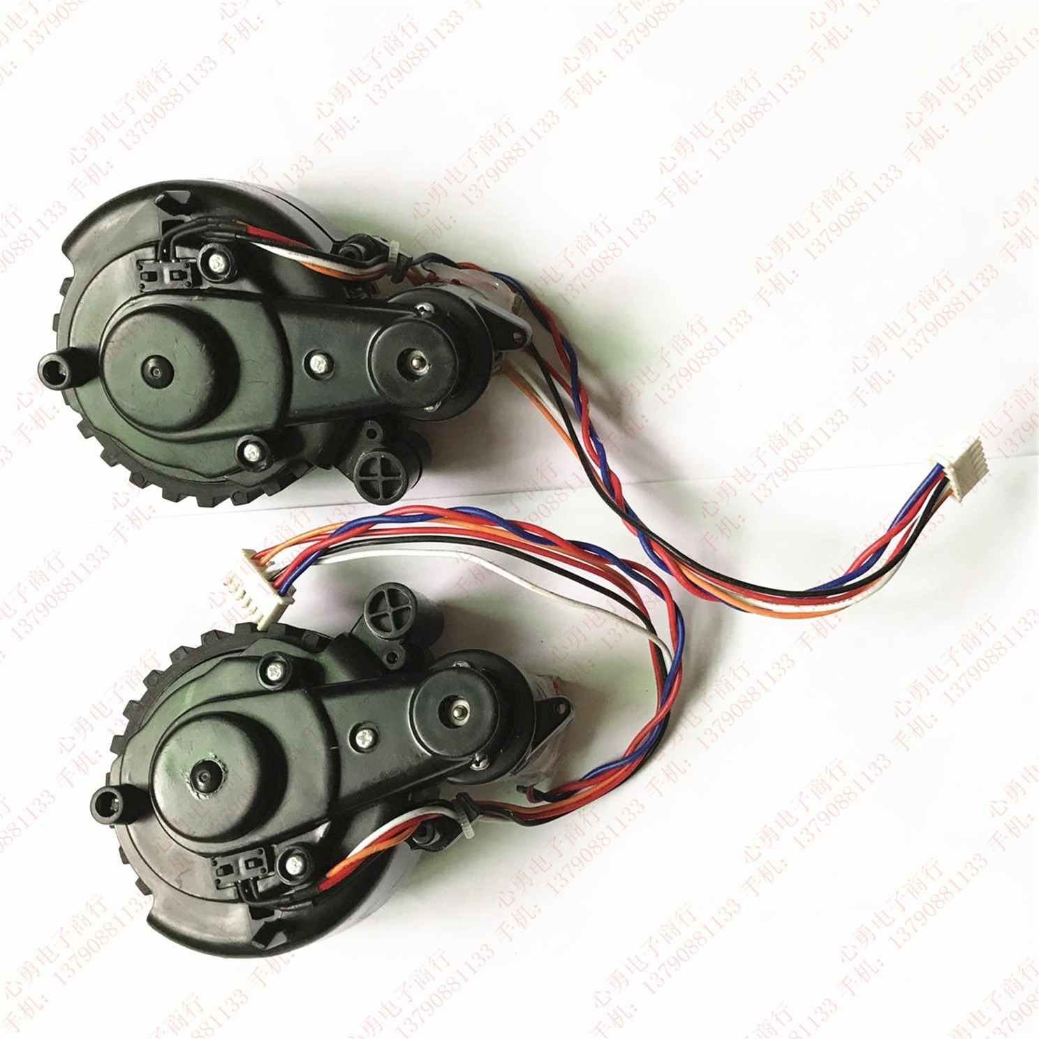 A pair of sweeping robot motor track - track car DC reduction motor smart car wheel