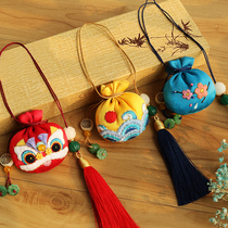 Embroidered diy handmade self-embroidered couple talisman sachet material bag Ping An Fu purse body protection to send boyfriend