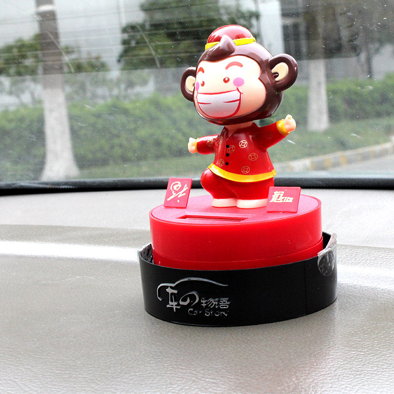 Car objects on-board solar furnished funny face monkey cartoon shake head doll piece style random