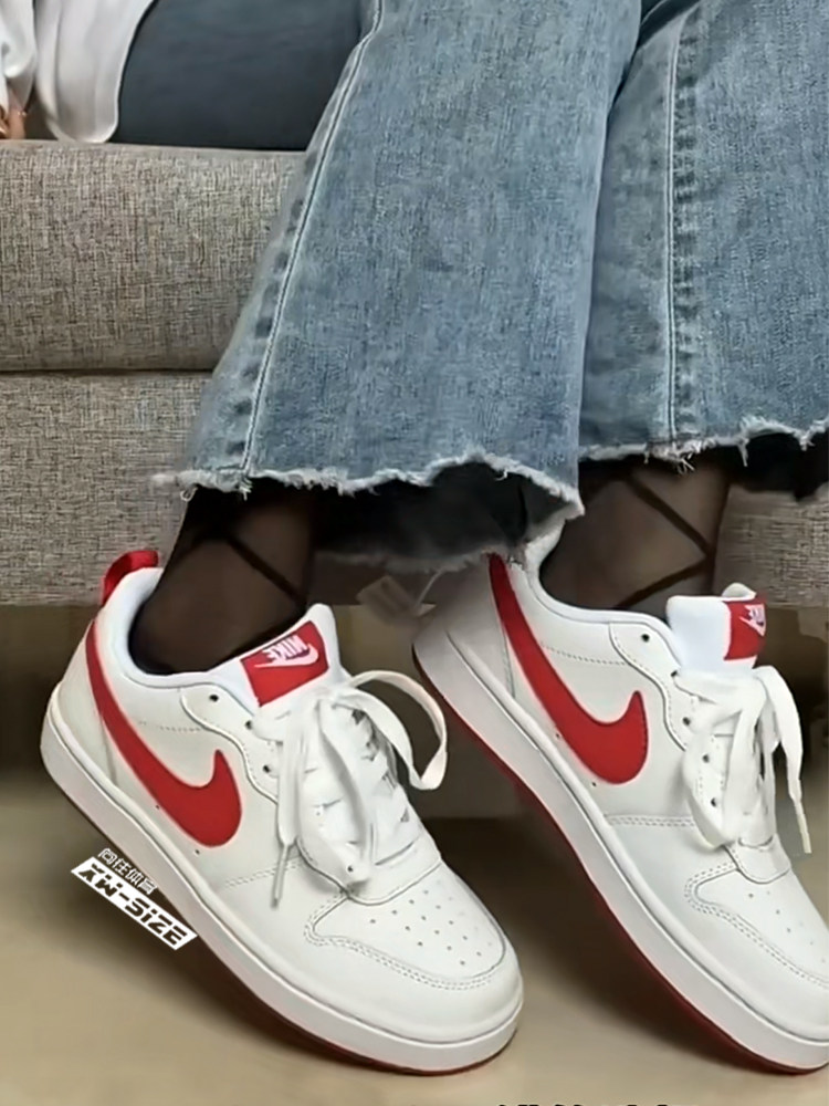 обувь на тонкой подошве ( для скейтборда ) 向往体育nike耐克court新款春夏女子小dunk小空军板鞋 hv1804-121