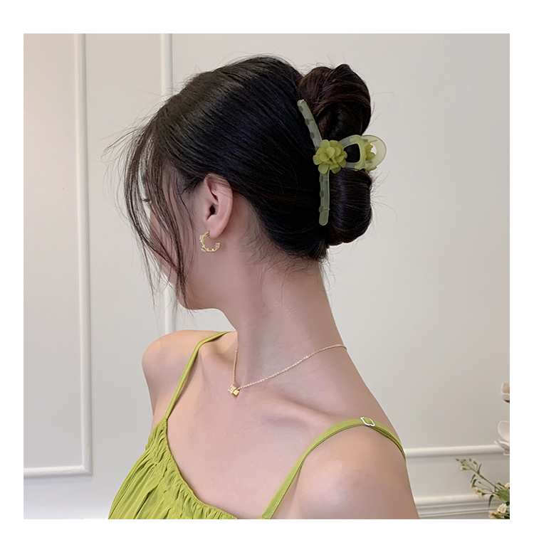 Fashion Green Solid Color Grip Women's New Summer Flower Barrettes Hair Accessories display picture 2