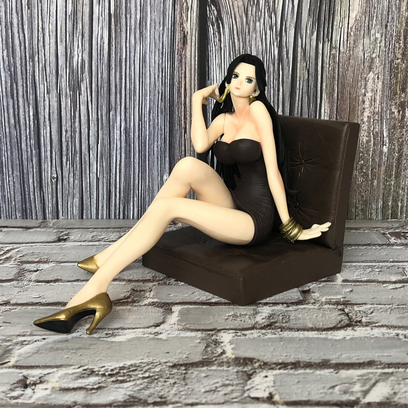 Sea thief Wang POP MAX Female Imperial Poya Han Cook Sitting Nine Serpent Snake Dresses Model Pendulum