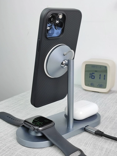 Магнитная подставка «четыре в одном» для iPhone 14 13 с беспроводной зарядкой MagSafe AirPods премиум-класса Apple Watch