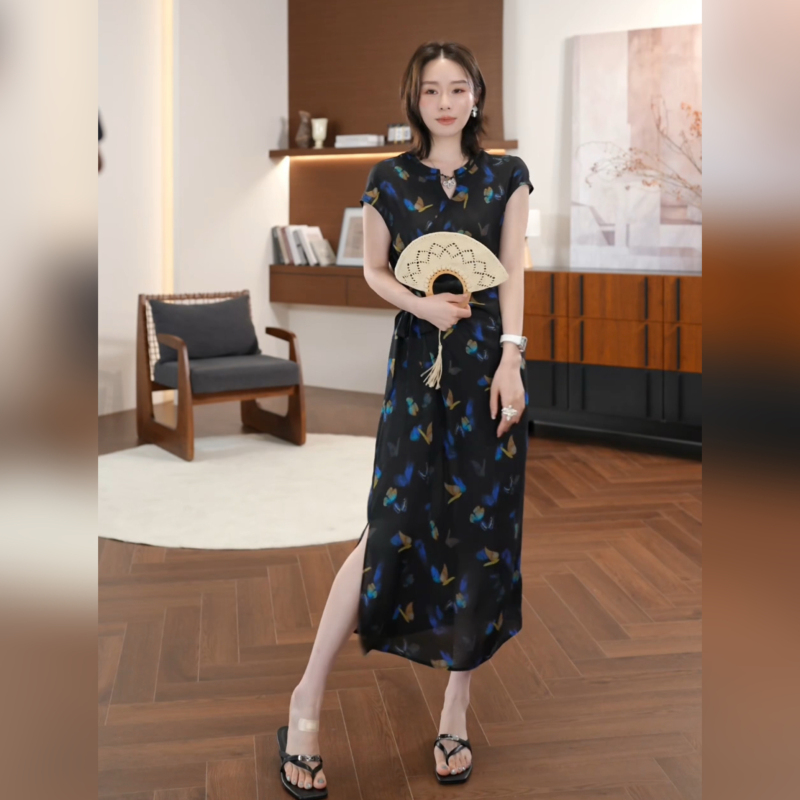 Qiu Yingying's "Four-Strand Twill - Butterfly Shadow (Intangible Cultural Heritage - Zhang Linggen) Ribbon Sleeveless Dress for Women Qiu Yingying's "Four-Strand Twill - Butterfly Shadow (Intangible Cultural Heritage - Zhang Linggen) Ribbon Sleeveless Dress for Women