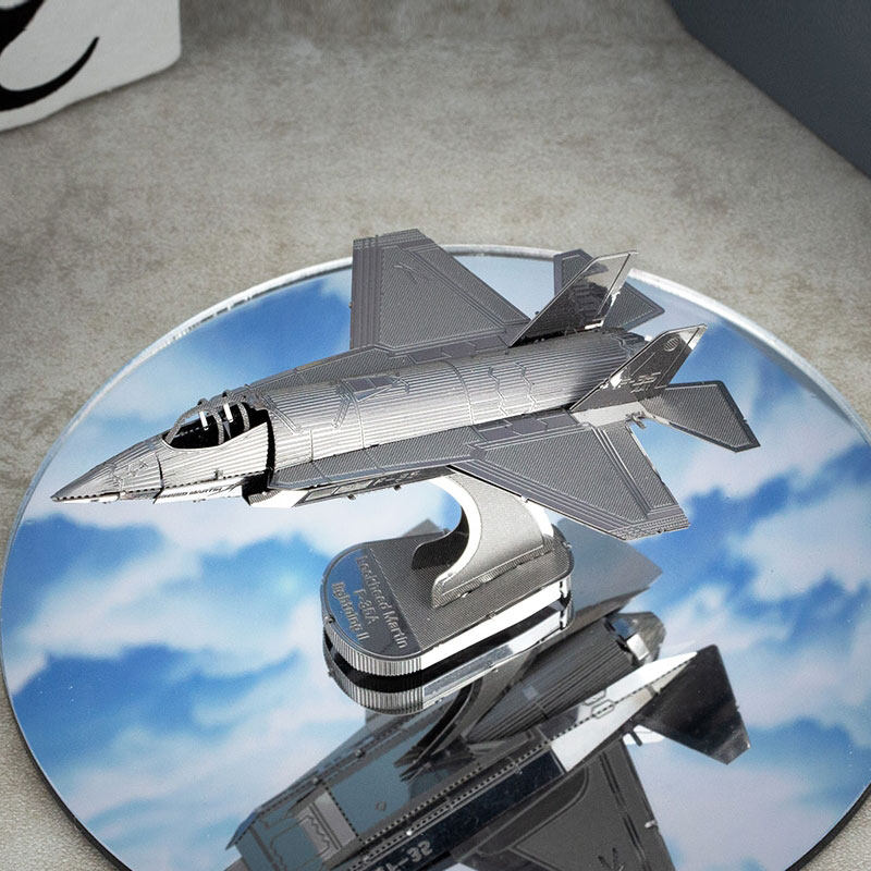 Steel image 3D glue - free stereo metal assembly stainless steel jigsaw jigsaw aircraft bomber F - 35 fighter jet