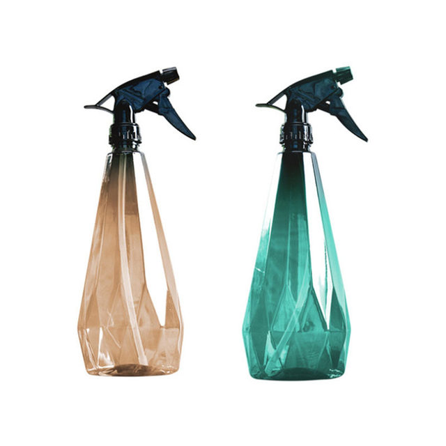 MimiHome Diamond Plastic Hand Pressed Bottle Watering Home Gardening Watering Sprayer 500ml/1L Watering Bottle