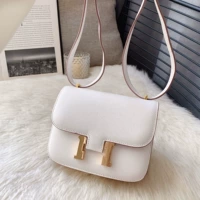 Большой, бежевый, 22 см