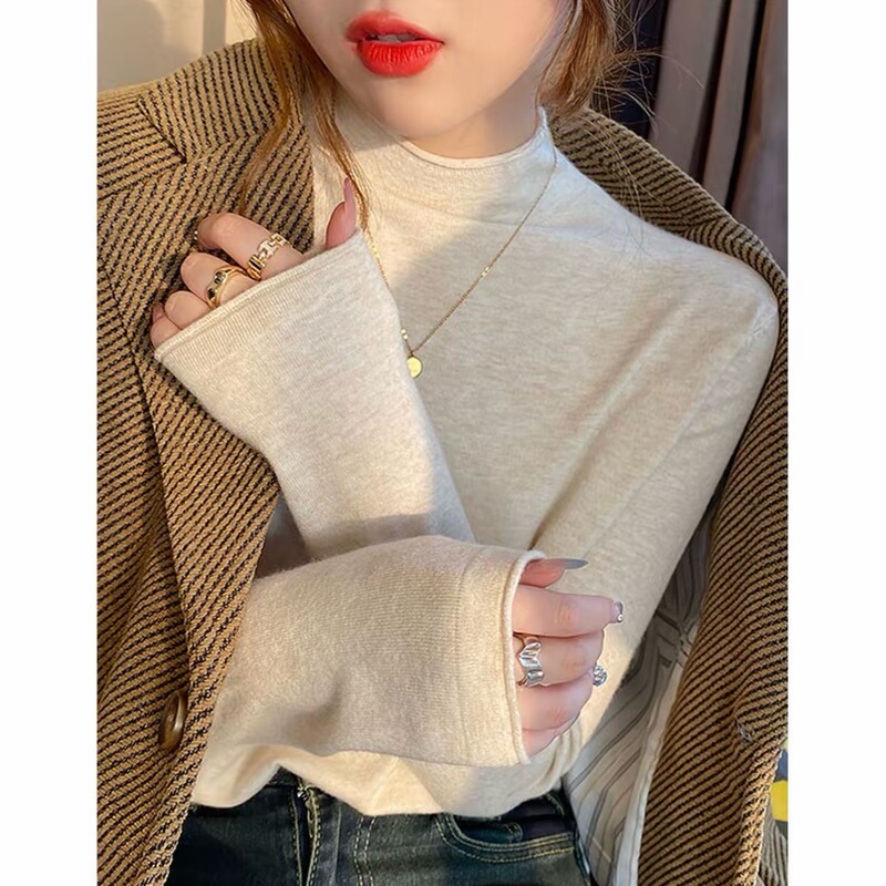 Gray Rolled-Edge Design Half-Turtleneck Knit Sweater for Women, Long-Sleeve Base Layer with a High-End Feel, Suitable for Layering and Commuting Gray Rolled-Edge Design Half-Turtleneck Knit Sweater for Women, Long-Sleeve Base Layer with a High-End Feel, Suitable for Layering and Commuting