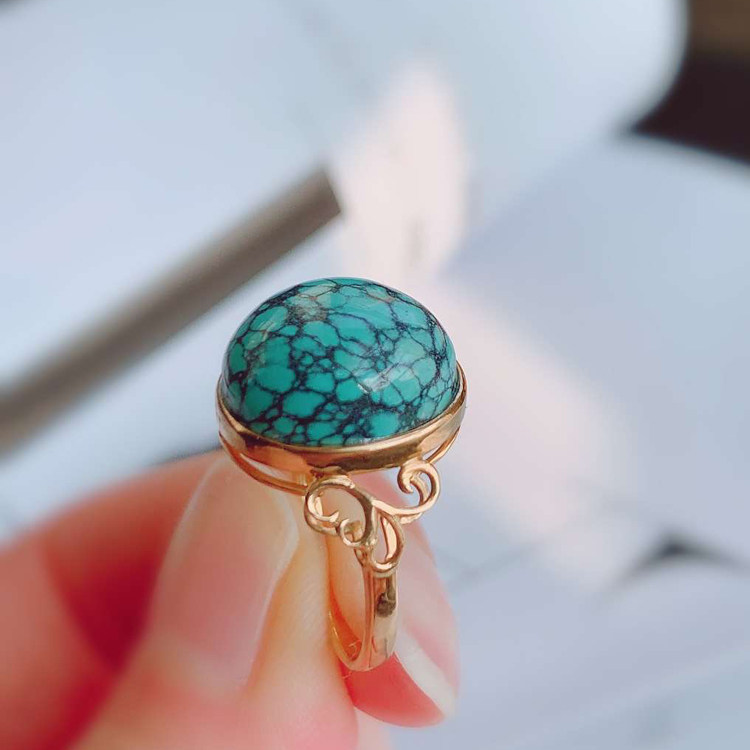 Original mine green pine stone 18k gold ring net flower glossy women's retro ring