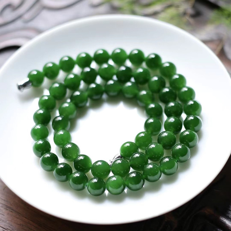 Natural jasper 8MM bead necklace women's Hetian jade spinach green sun green old pit material bead chain bracelet
