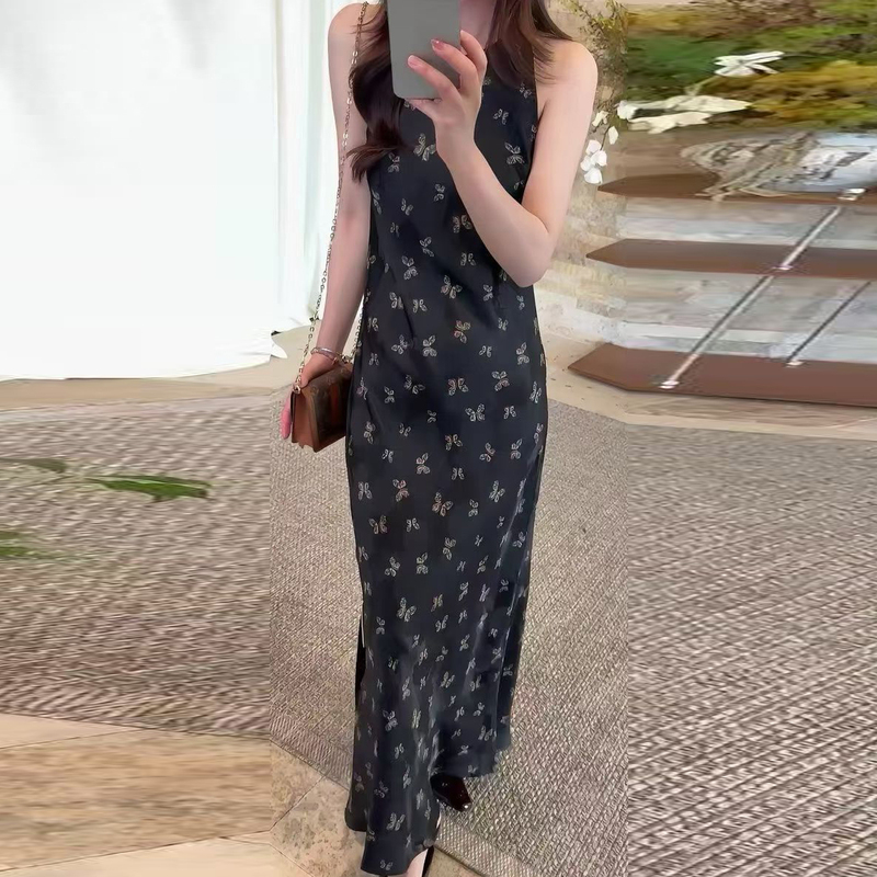 2026 Summer New Style 100% Rayon Xiangyun Silk Printed Sleeveless Slit Slim Dress Halter Neck Slimming Long Dress 2026 Summer New Style 100% Rayon Xiangyun Silk Printed Sleeveless Slit Slim Dress Halter Neck Slimming Long Dress