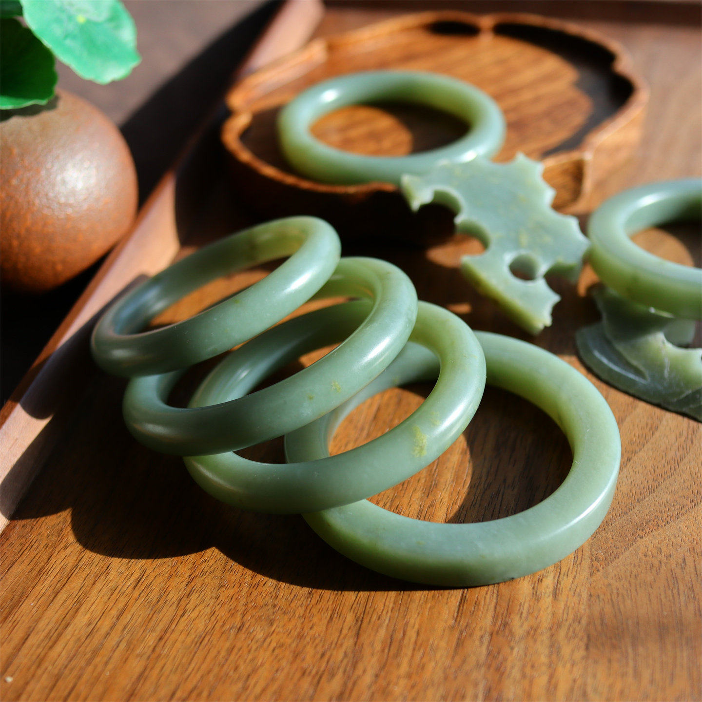 Hotan Jade Bracelet, Xinjiang Seed Material with Skin, Green-White Jade, Blue Tone, Round Bar, Square Bar, Bean Green, Mutton Fat Jade, Guaranteed Authentic for Women