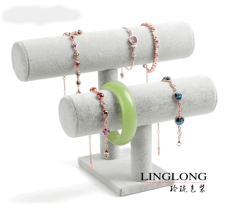 Ngọc hiển thị trang sức flannel một lớp vòng đeo tay khung trang sức hiển thị đứng đồng hồ đeo tay đứng màn hình đứng - Vòng đeo tay Cuff tỳ hưu vàng