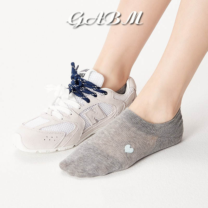Japanese Gray No-Show Socks for Women, Thin Summer Socks, Non-Slip, No-Show, Low-Cut, Heart Embroidery, Mesh Invisible Socks