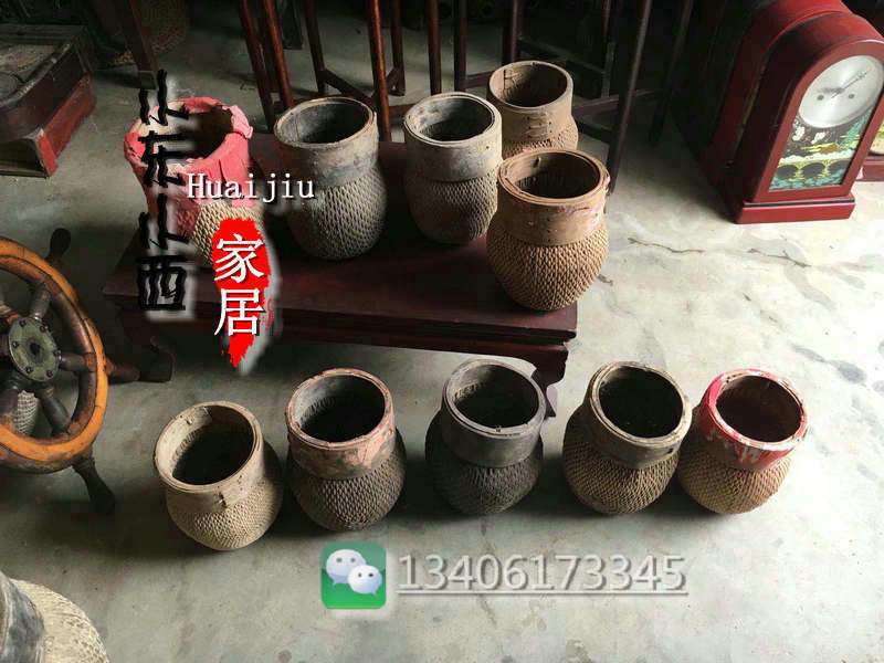 Folklore Nostalgia Old Objects Old Rise Farming Wicker Choreography Containing Basket Old Rice Hopper Vase Container Dress Painting Container